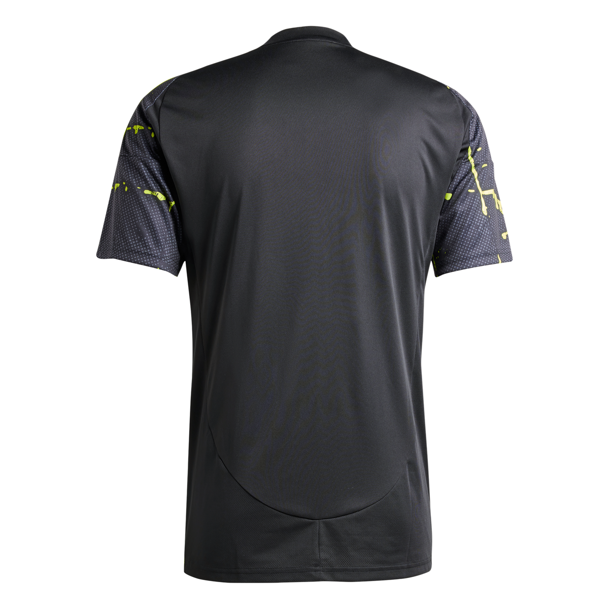 IV5092_2_APPAREL_Photography_B